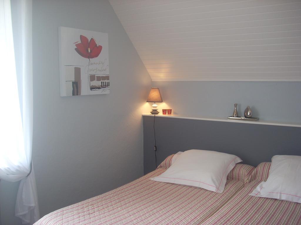 Chambres d'hotes Kergollay Lanhouarneau Habitación foto